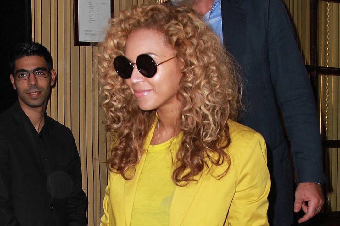 Beyonce Tėvo dienos proga vyrui nupirko lėktuvą