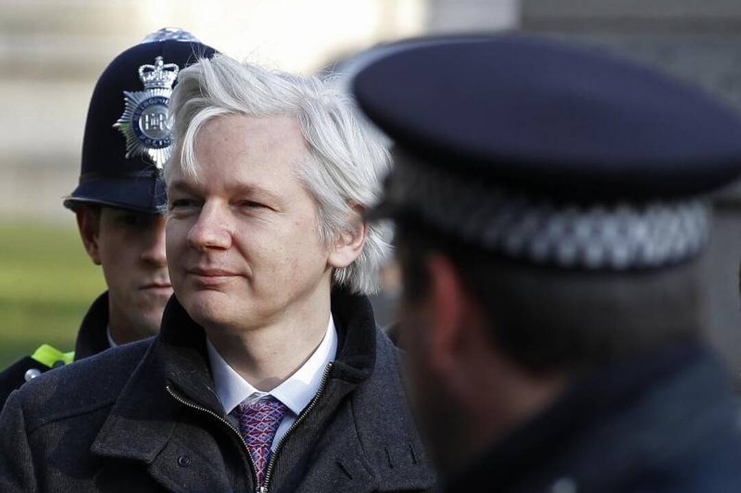 Ekvadoras sprendimą dėl J.Assange'o priims su „absoliučia atsakomybe“