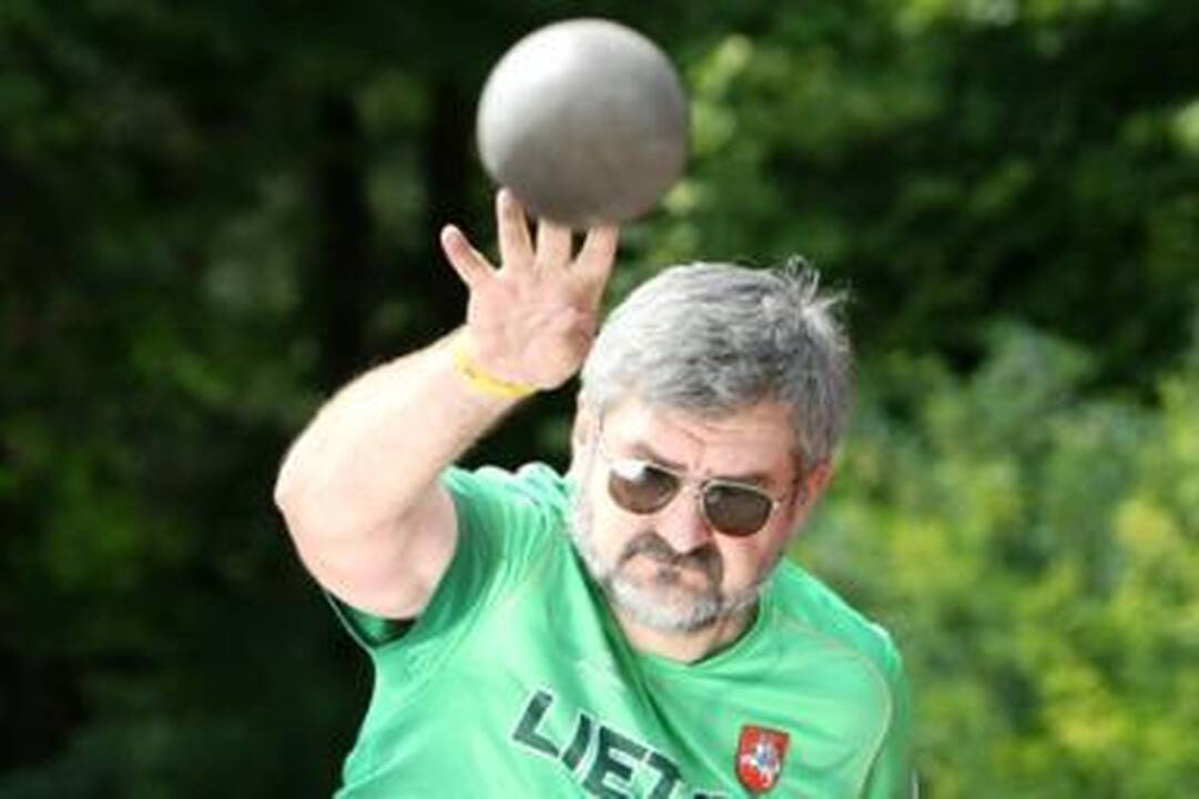 Dėl galimybės Europos čempionato finalą surengti Vilniuje valdžia dykai dalija patalpas