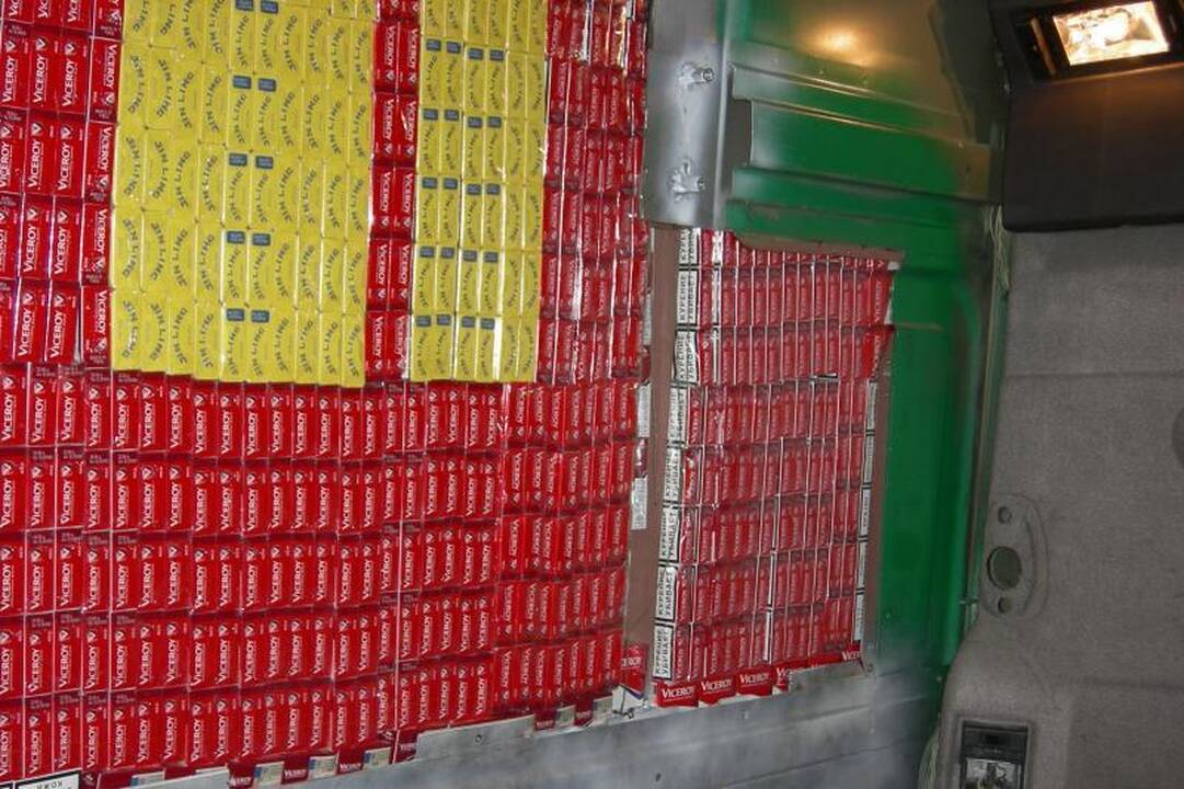 Vilkiko lubose - cigarečių už beveik 60 tūkst. litų 