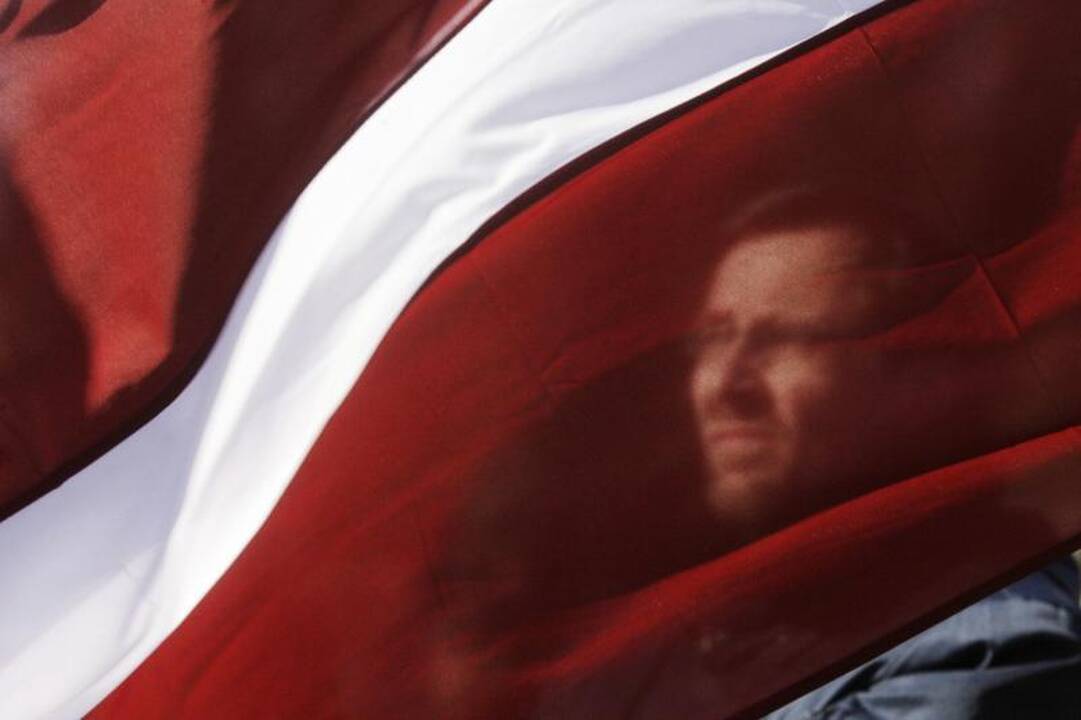 „Vienybė“ pabrėžia atsakingą visuomenės požiūrį į Latvijos valstybę