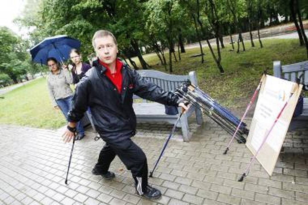Sveikatos diena Klaipėdoje: joga ir šiaurietiškas vaikščiojimas