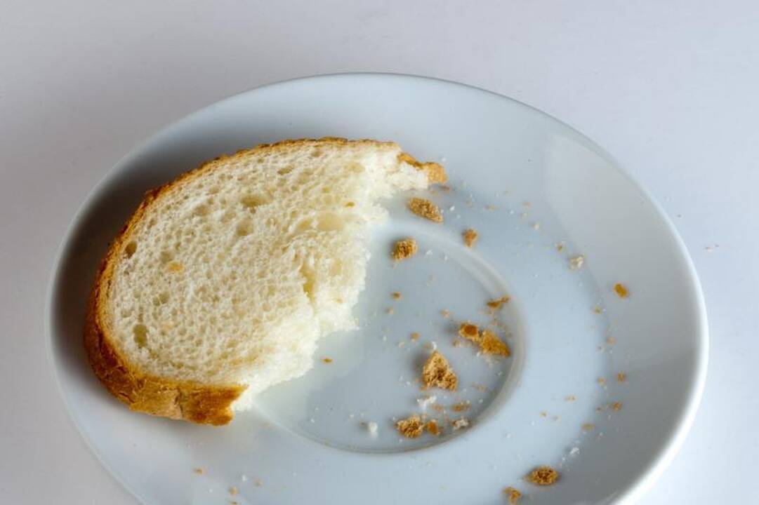 Ekspertai: didžiausia bėda – mažėjantis darbo užmokestis