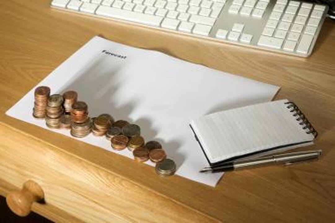 ES atmetė pasiūlymą skaičiuojant biudžeto deficitą neįtraukti pensijų sistemos reformų kaštų