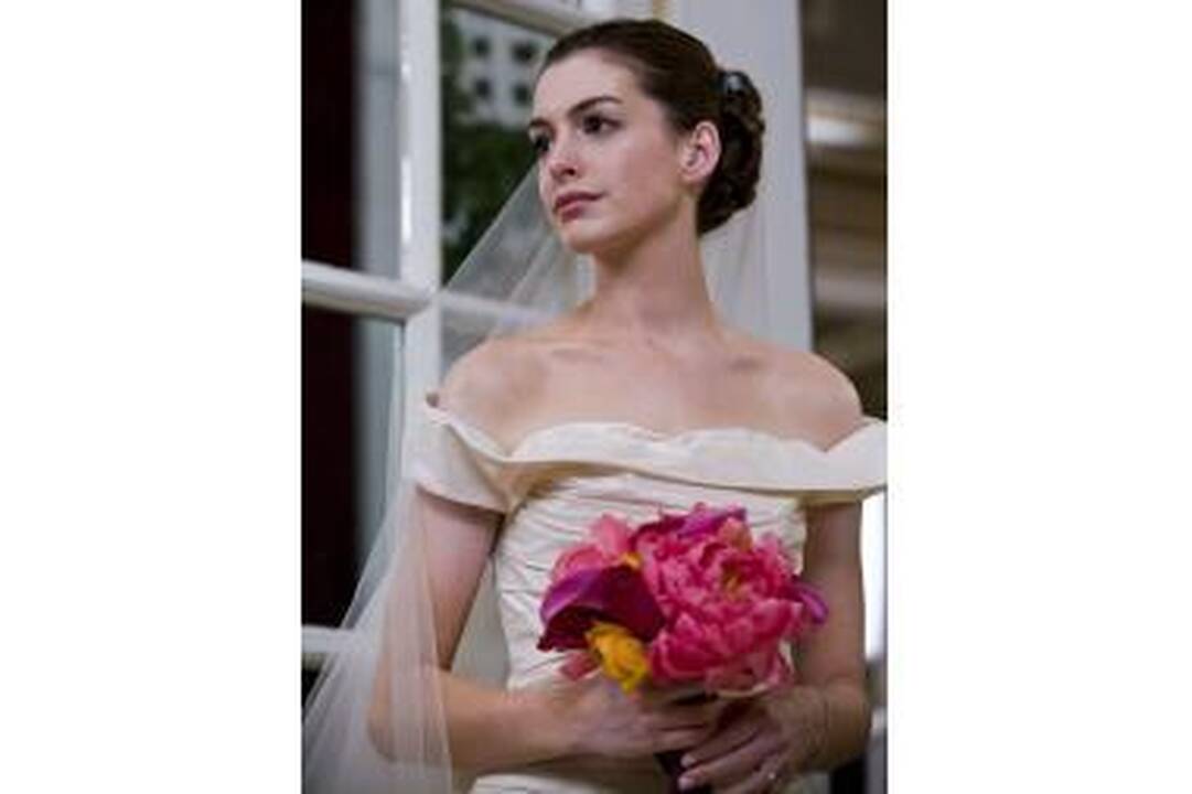 Karingoji nuotaka Anne Hathaway norėtų ištekėti
