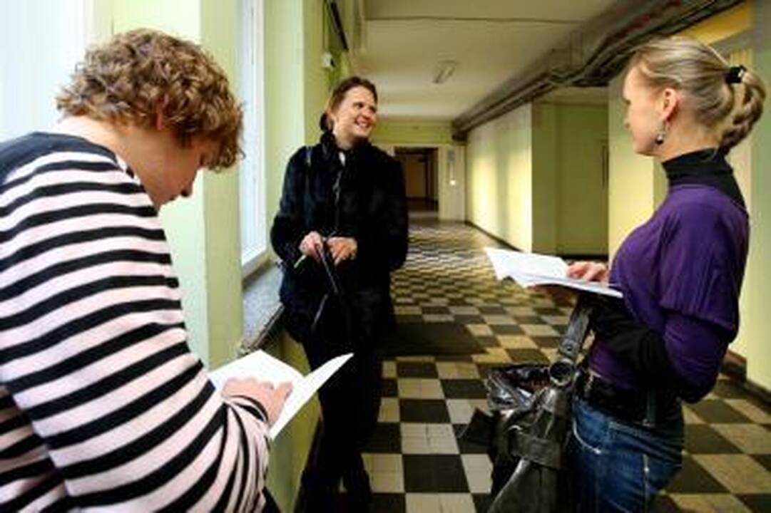 Skelbiami pirmieji stojimo į aukštąsias mokyklas rezultatai