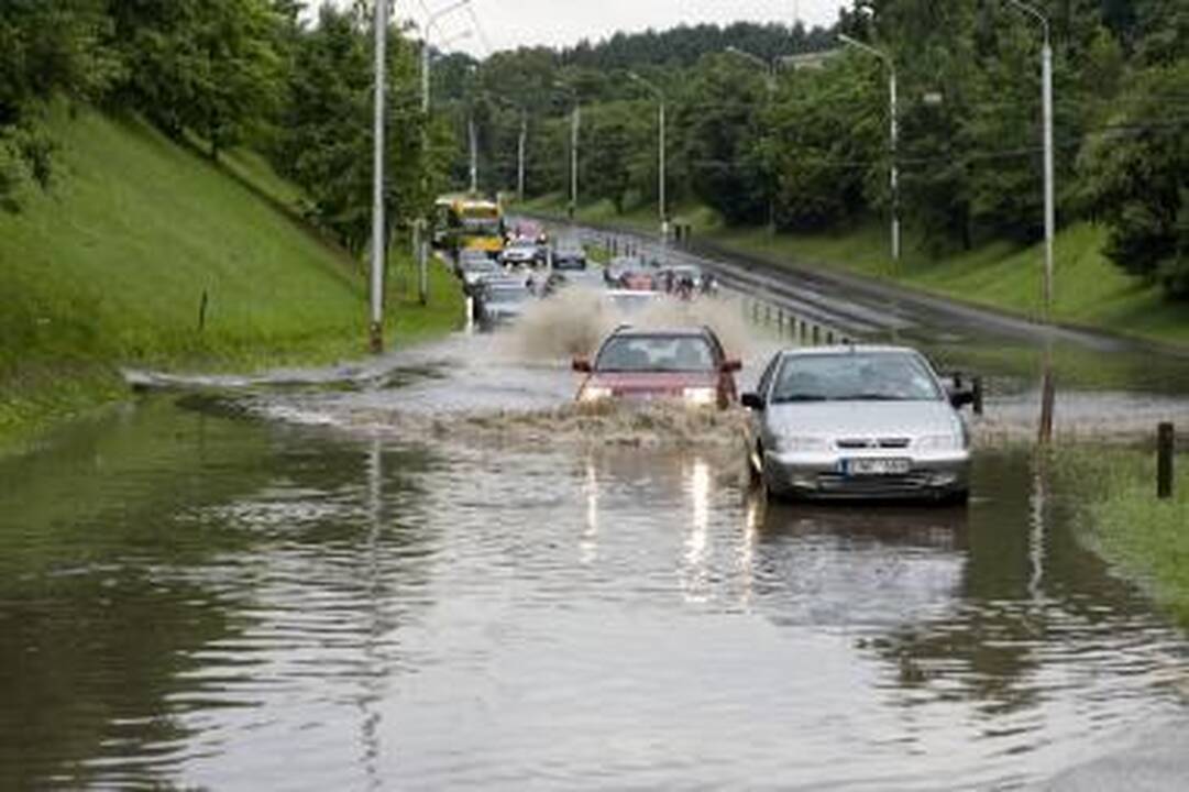 Lietuvoje gamta siautėjo