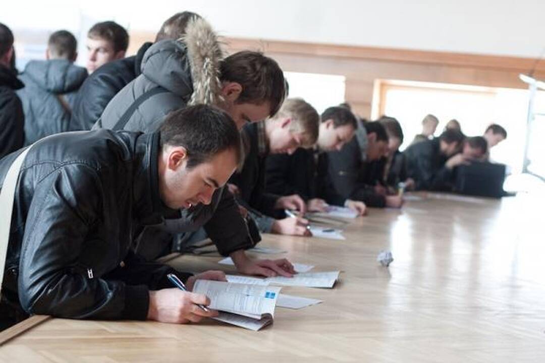 Studentai svajoja apie vadovaujamą darbą