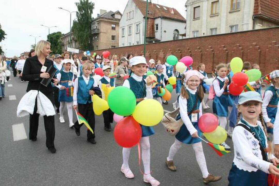 Klaipėdoje šurmuliavo dainų šventė