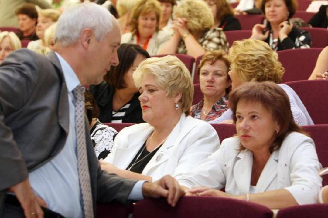Rugsėjo 1-oji: mažiau mokinių ir mokytojų, bet daugiau pirmokų