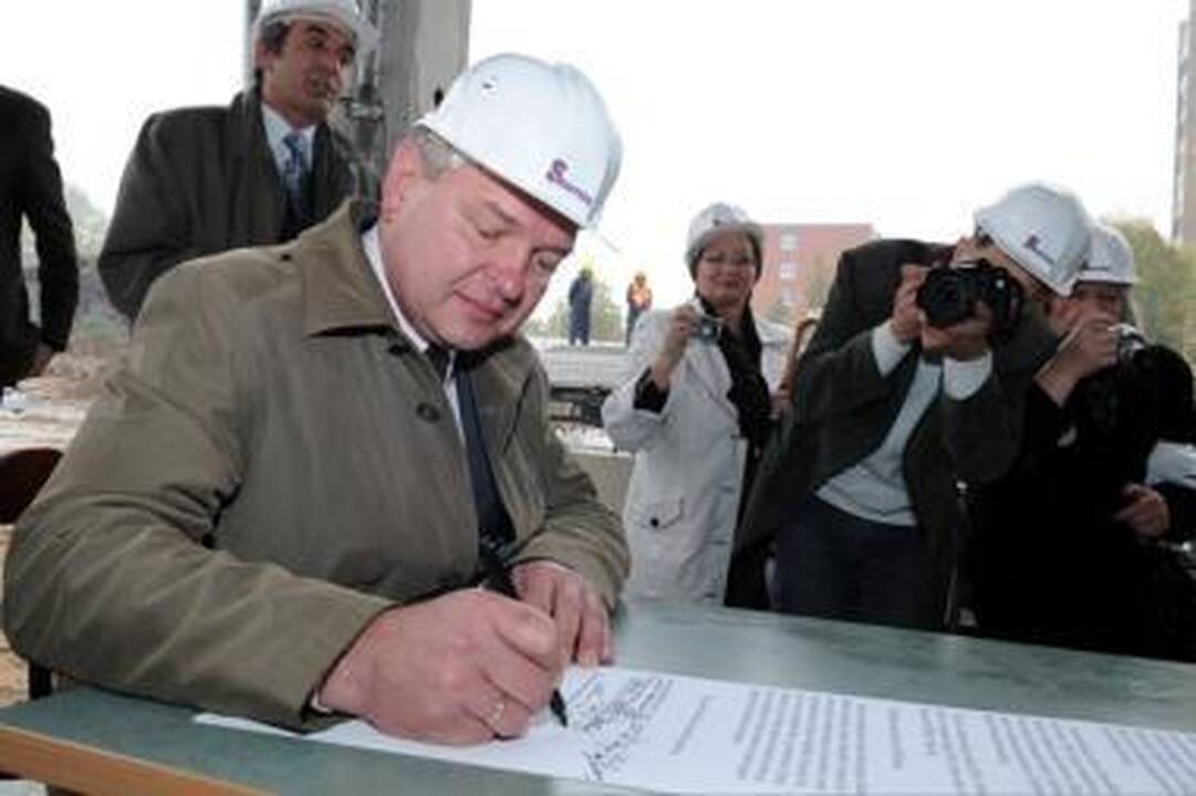 Prokuroras prašys teismo suimti Alytaus merą (papildyta)