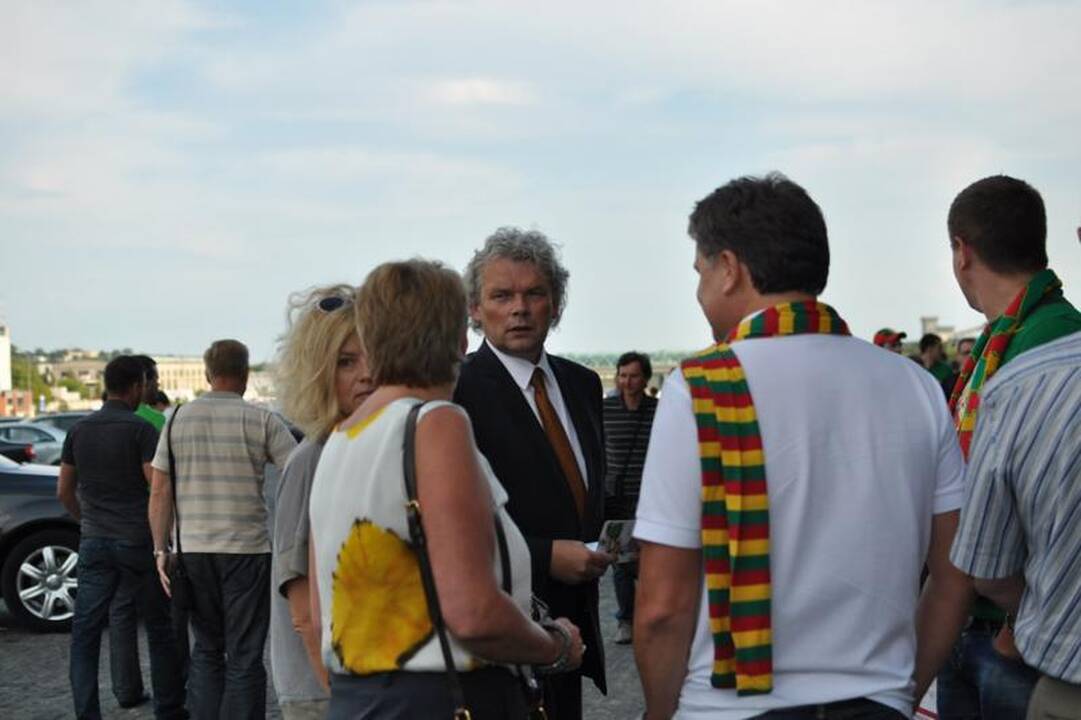 Kviestiniai svečiai plūdo į "Žalgirio" arenos atidarymą
