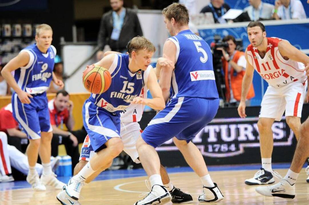 Vilniaus arena: suomiai įveikė gruzinus - 87:73