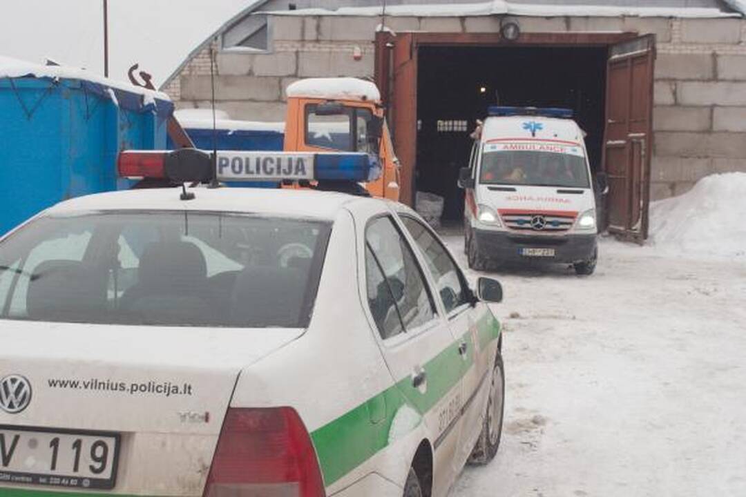 Popieriaus smulkintuvas visiškai sumalė žmogų