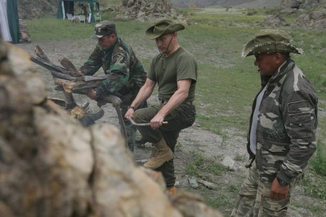 Už V.Putiną balsuos ir gėjai?