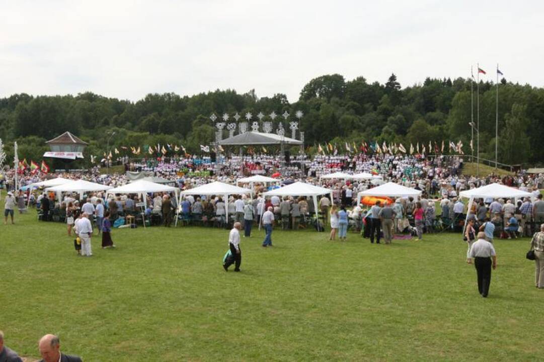 Tremtinių sąskrydyje Ariogaloje dėmesys prezidentei