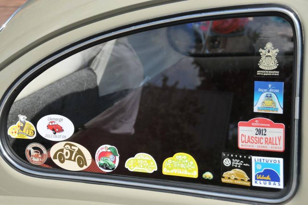 Lietuvos keliuose žavėjo automobilizmo klasika