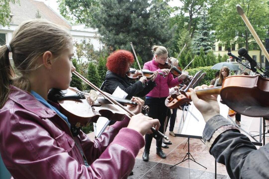 Puodžių gatvėje šurmuliavo miesto gimtadieniui skirta šventė