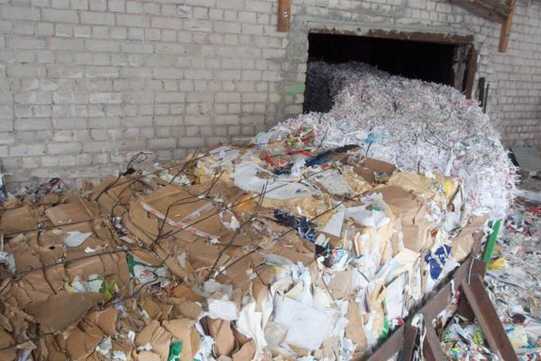Popieriaus smulkintuvas visiškai sumalė žmogų