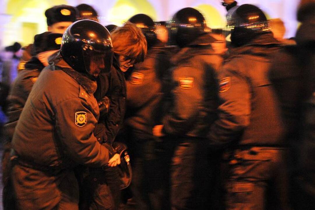 Protestuotojai sugrįžo į Maskvos ir Sankt Peterburgo gatves