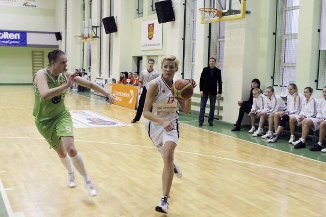 LMKL pusfinalio serija pergale pradėjo "Lemminkainen" klubas 