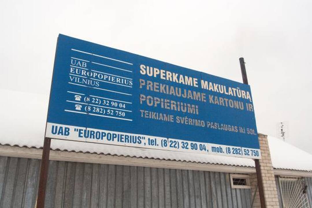 Popieriaus smulkintuvas visiškai sumalė žmogų