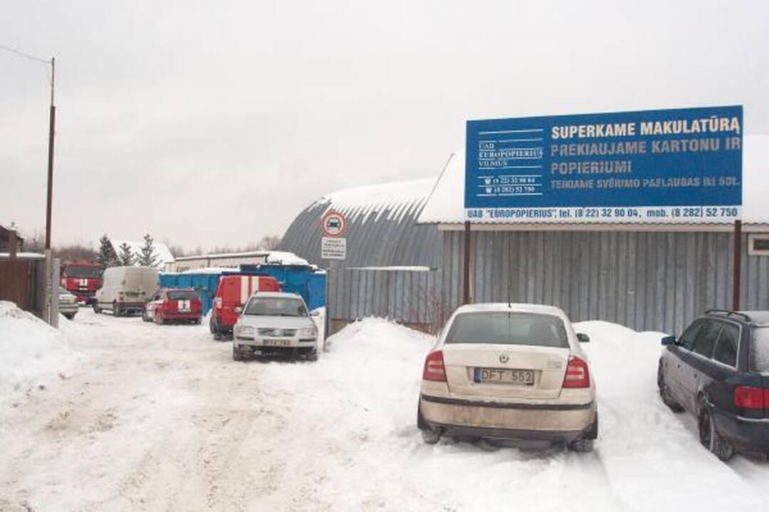 Popieriaus smulkintuvas visiškai sumalė žmogų
