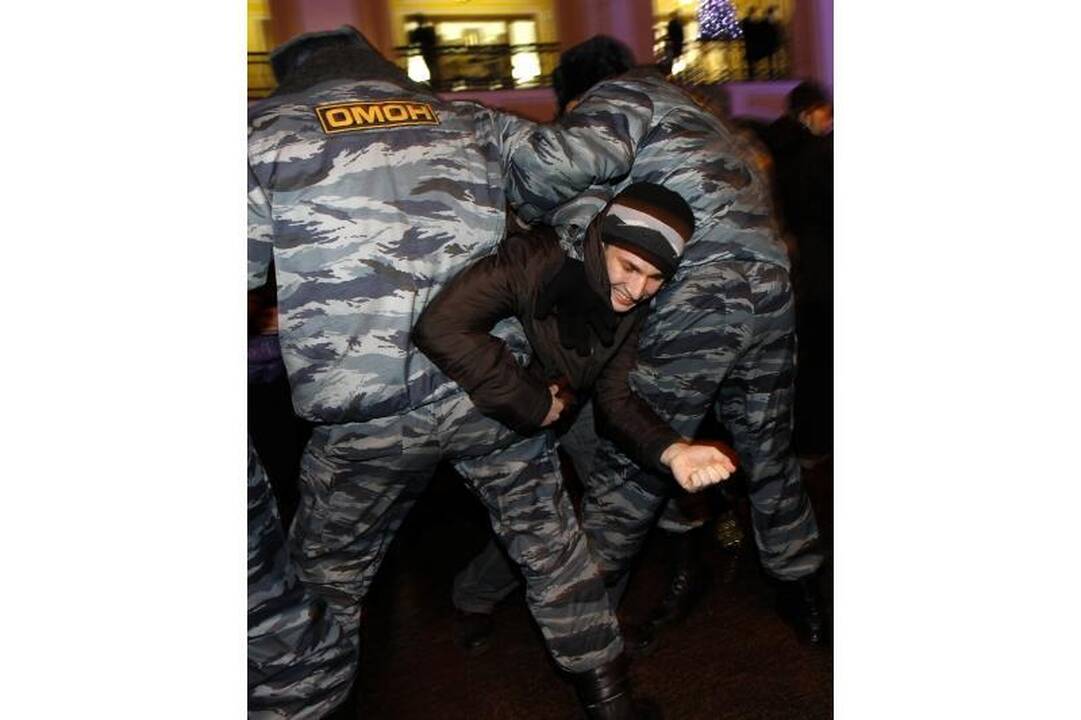 Protestuotojai sugrįžo į Maskvos ir Sankt Peterburgo gatves