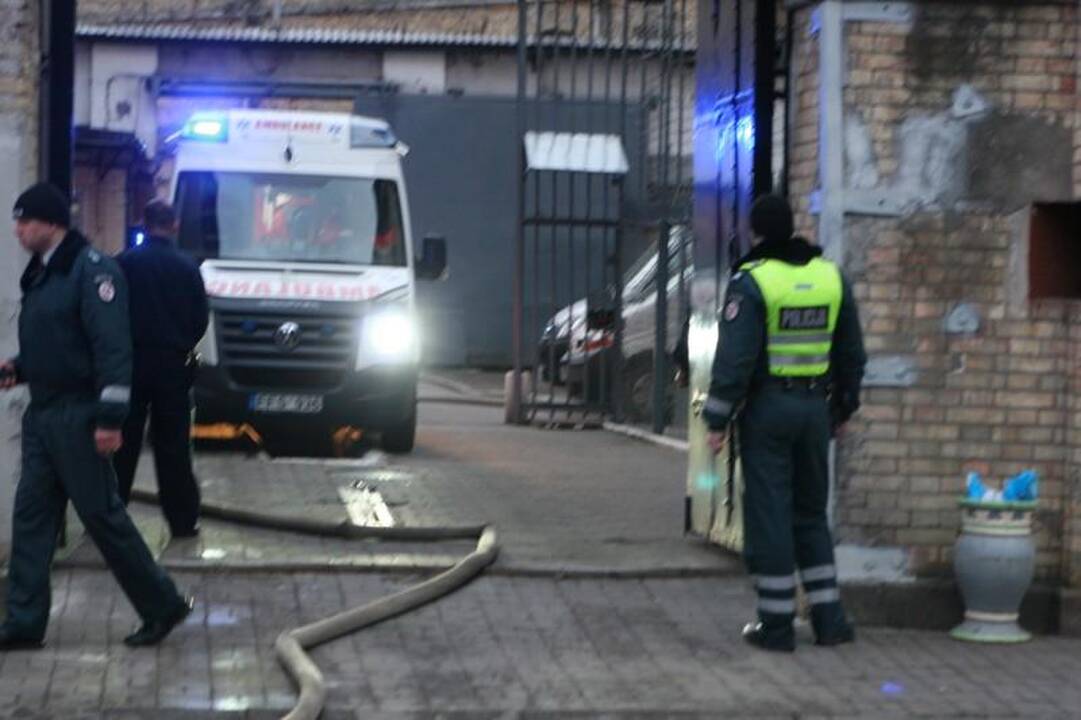 Per gaisrą Lukiškių kalėjime nukentėjo 9 kaliniai (papildyta 14.13)