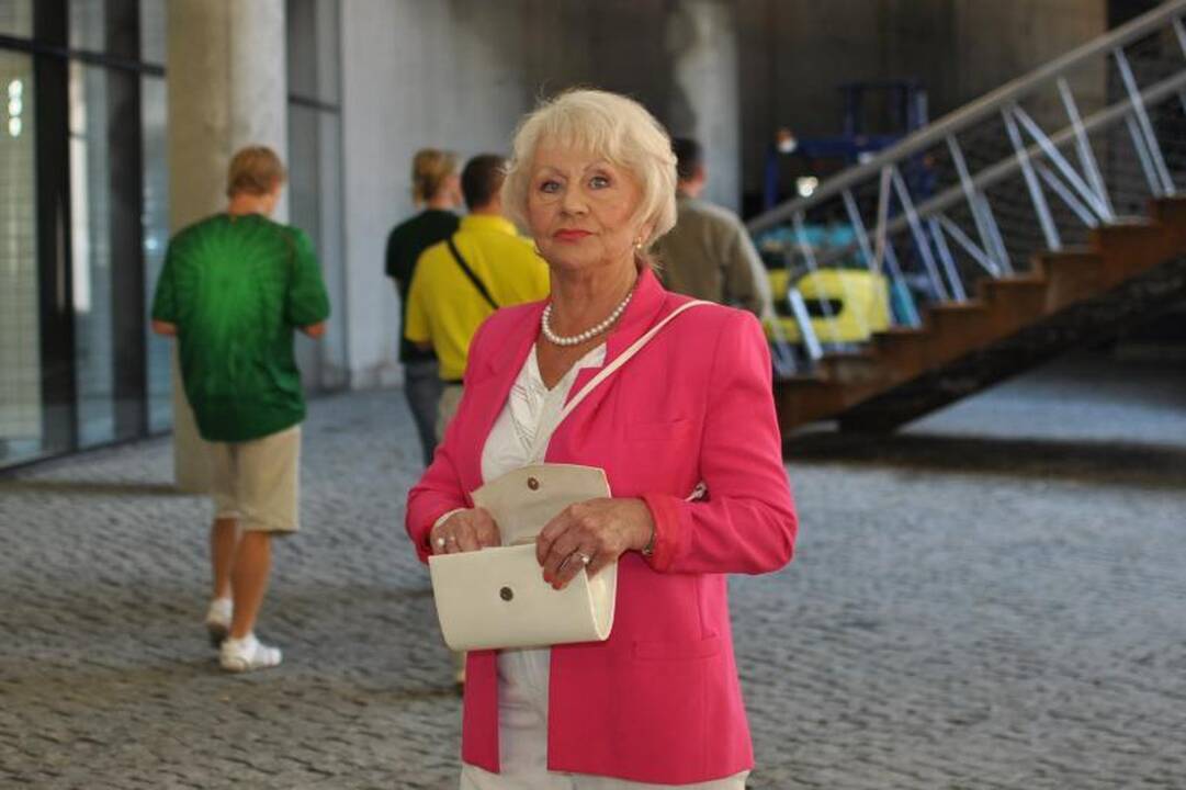Kviestiniai svečiai plūdo į "Žalgirio" arenos atidarymą