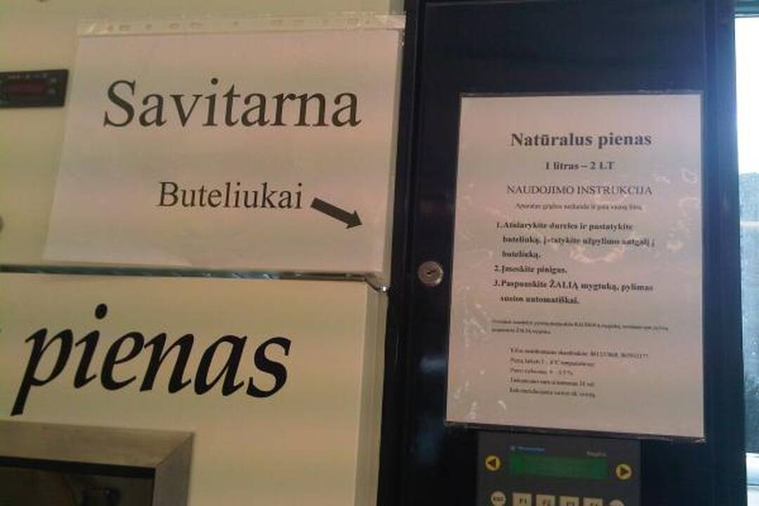 Šviežią Antano pieną vilniečiai perka iš automato 