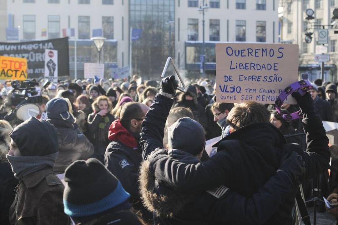 Protestuojančius prieš ACTA palaiko sostinės meras A.Zuokas