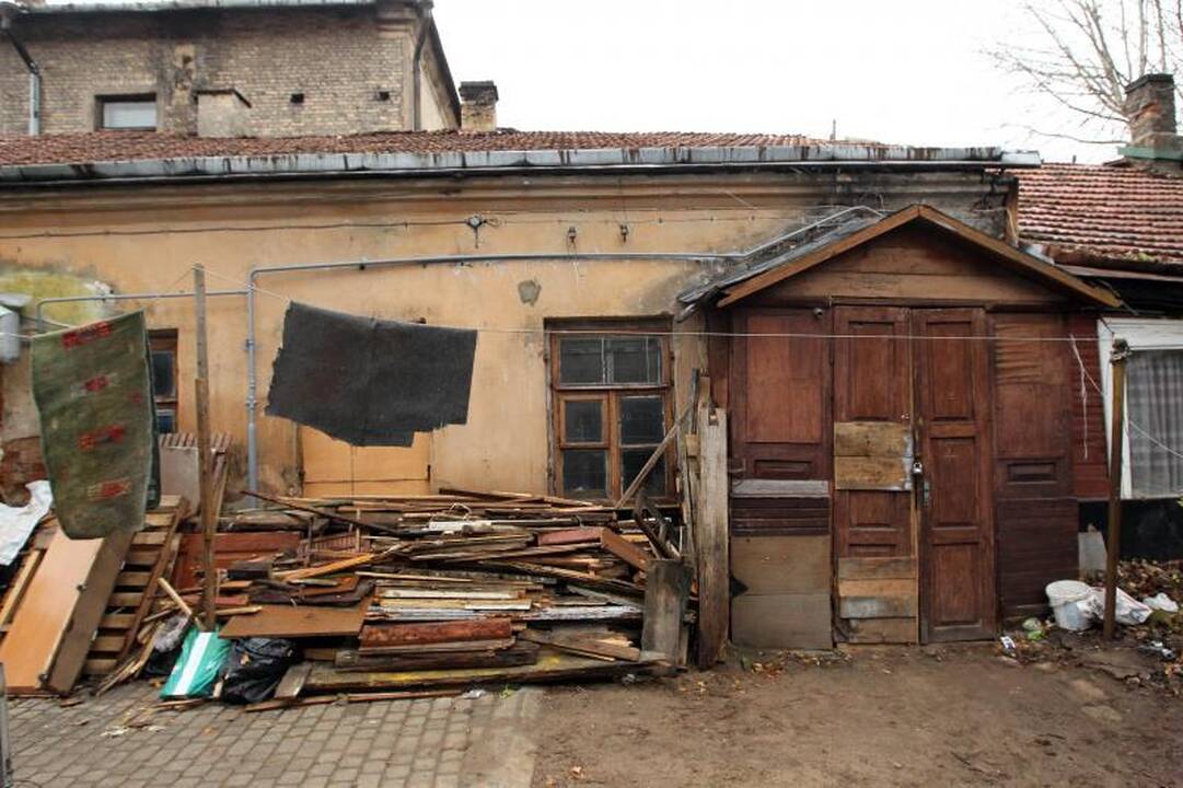 Netikrus vilniečius „apgyvendins“ lūšnoje