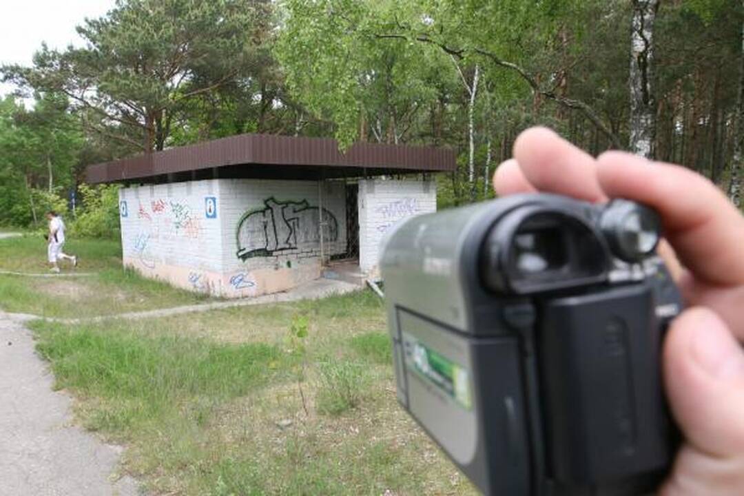 Parlamentaras Smiltynėje gaudė tualete tykojusį iškrypėlį (papildyta)