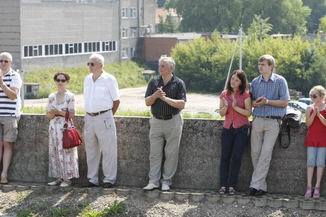 Valstybės dieną piliavietėje į dangų pakilo trispalvė
