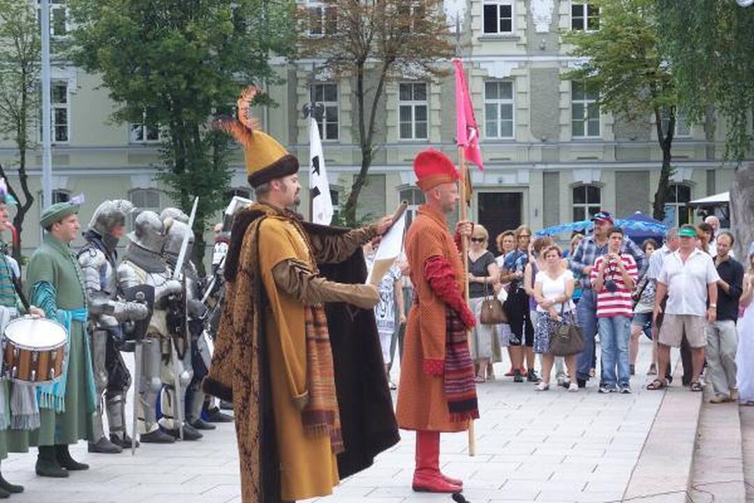 Prie Valdovų rūmų vyko riterių kautynės