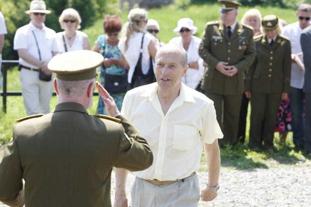 Valstybės dieną piliavietėje į dangų pakilo trispalvė