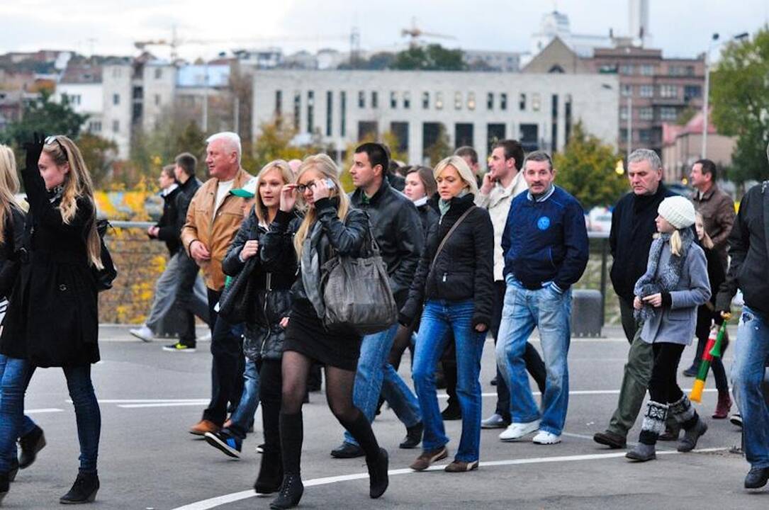 Pirmosiose rungtynėse naujoje arenoje „Žalgiris“ iškovojo pergalę