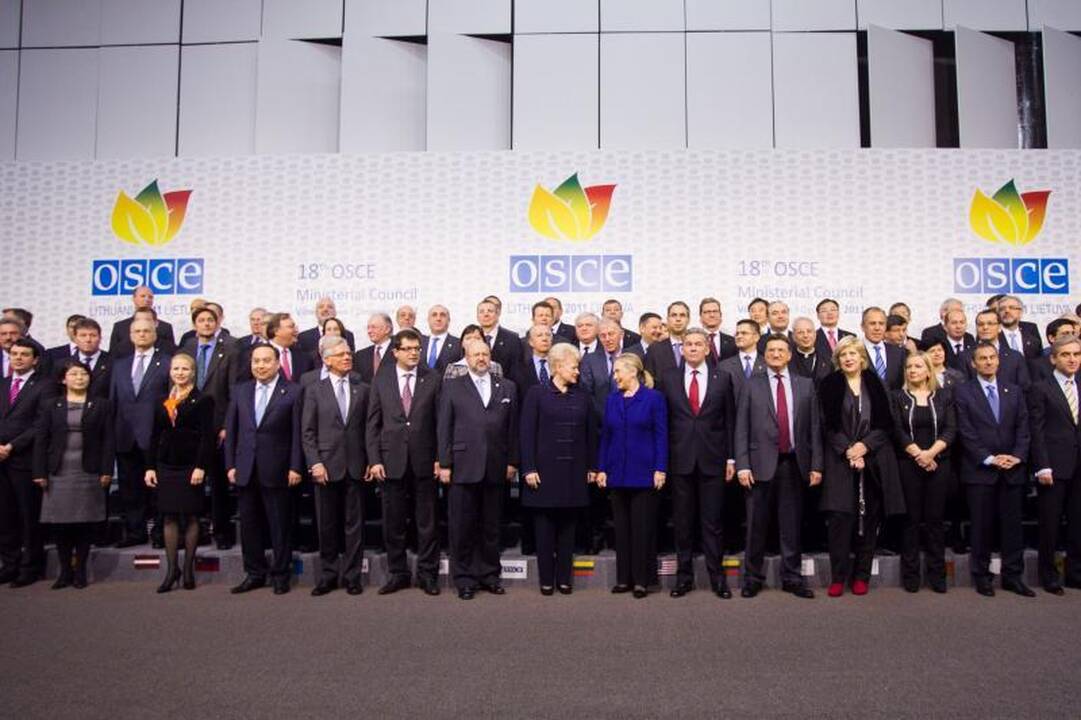 H.Clinton susirūpinusi padėtimi Baltarusijoje, Rusijoje (papildyta)