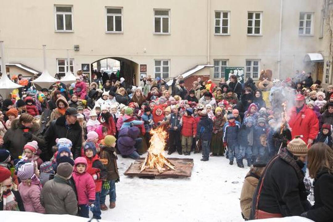 Vaikai Morę jau sudegino