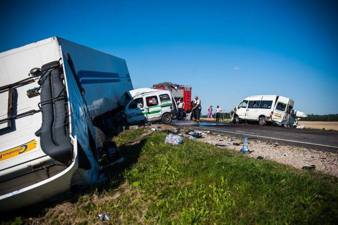 Painiava dėl avarijos kaltininkų, keliamos skirtingos versijos