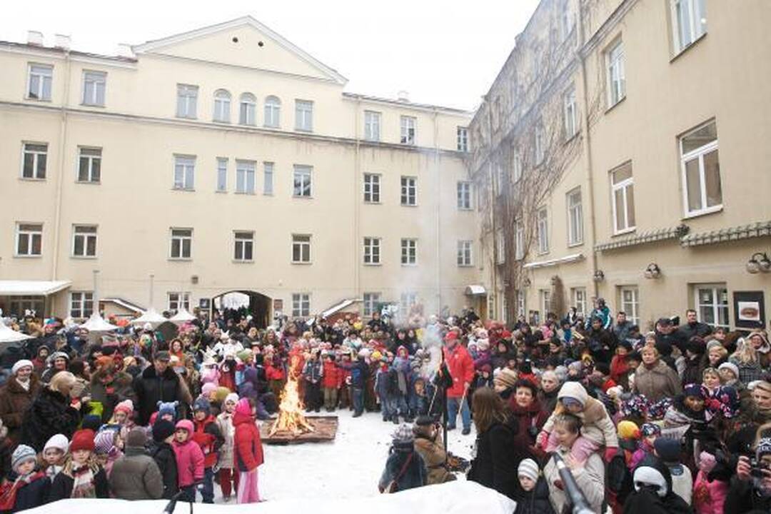 Vaikai Morę jau sudegino
