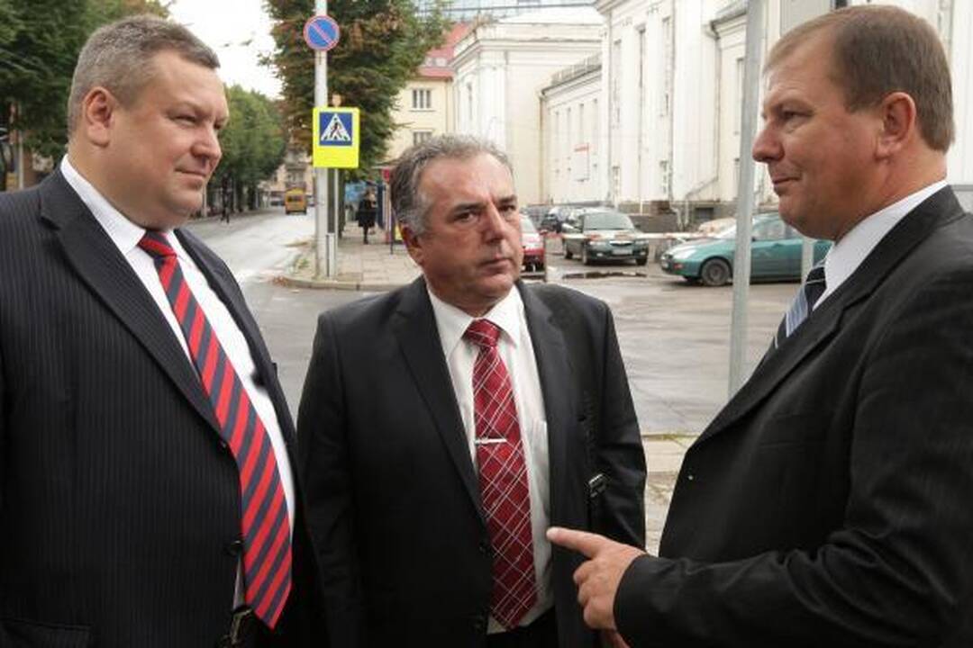 Kauniečiai kviečiami įvertinti naują troleibusą (papildyta)