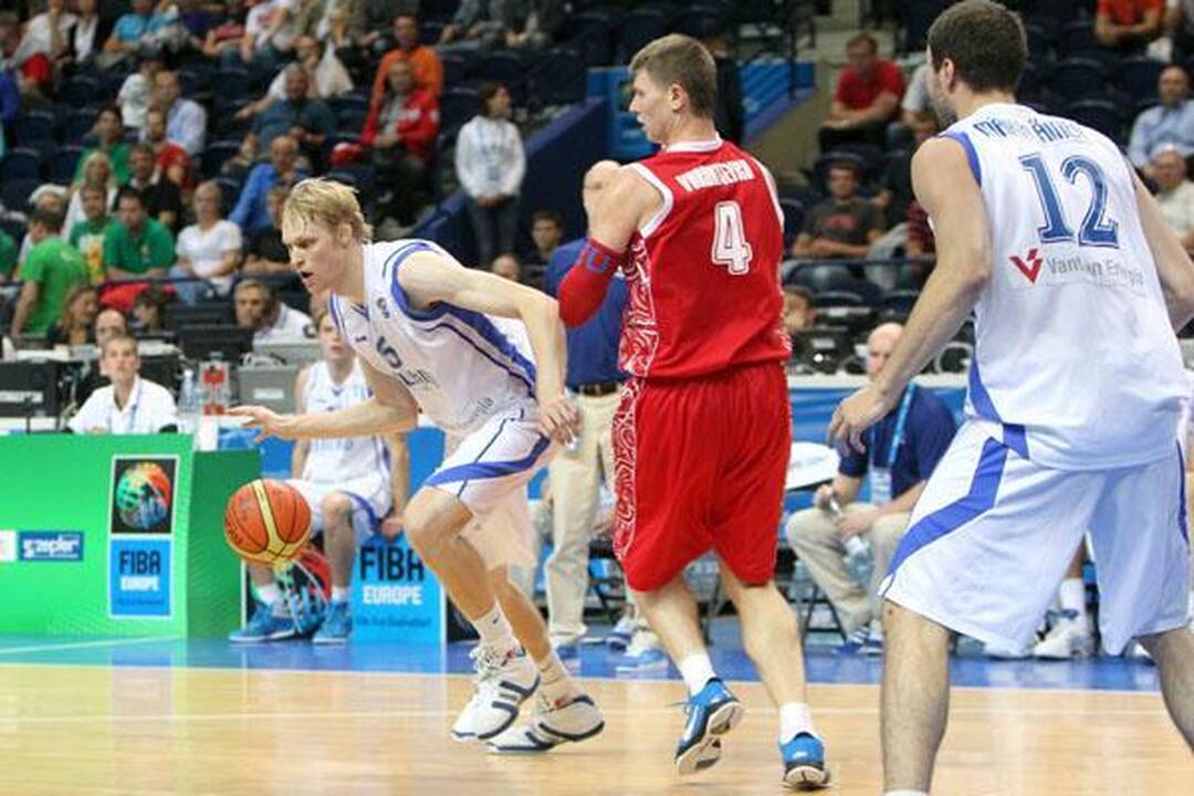 Rusijos rinktinė egzaminavo suomius - 79:60