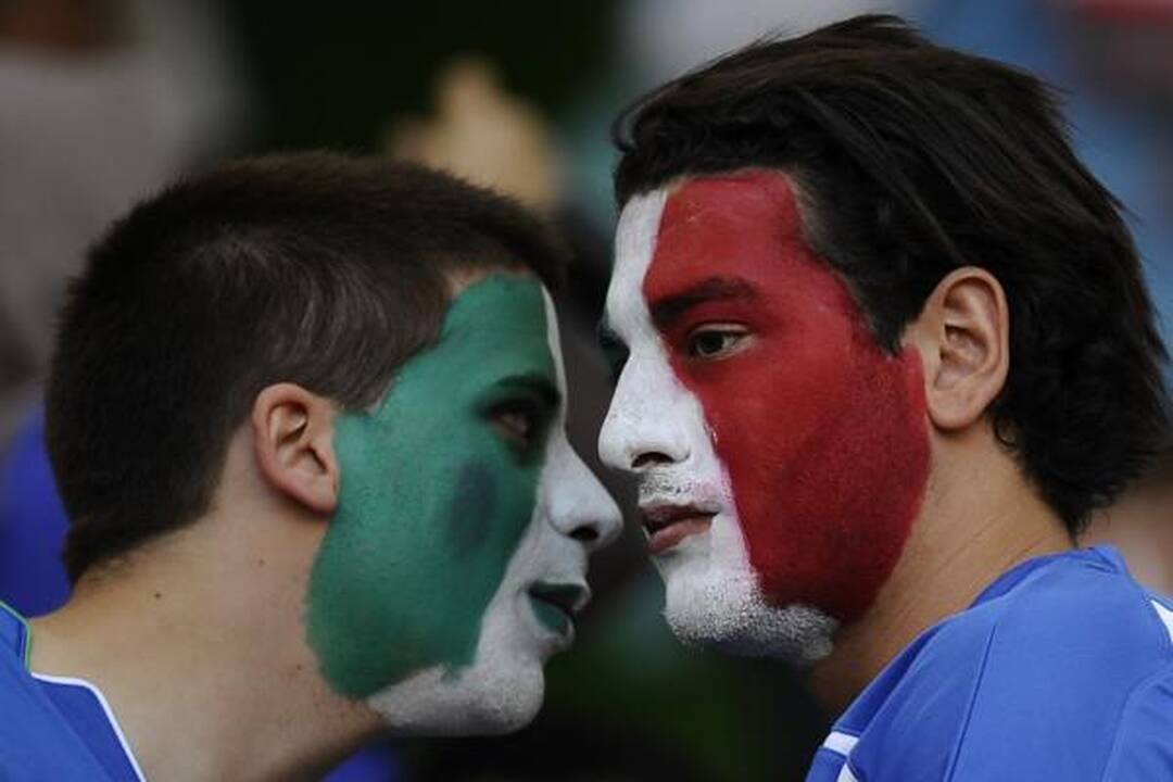 Italija ir Naujoji Zelandija mačą baigė lygiosiomis