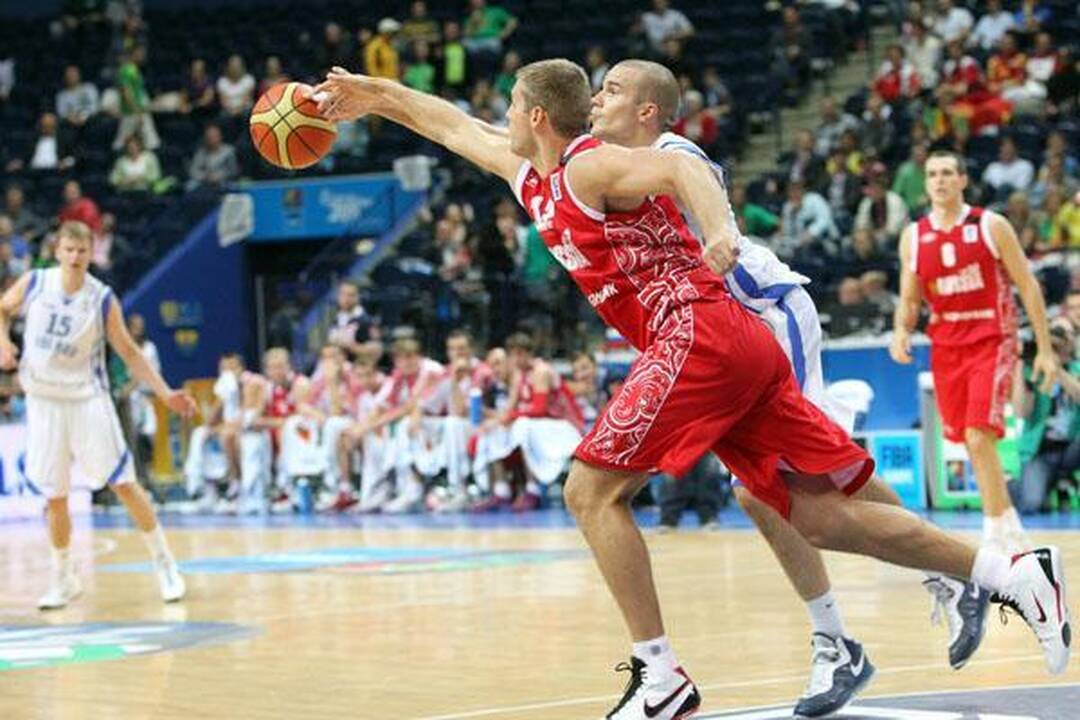 Rusijos rinktinė egzaminavo suomius - 79:60