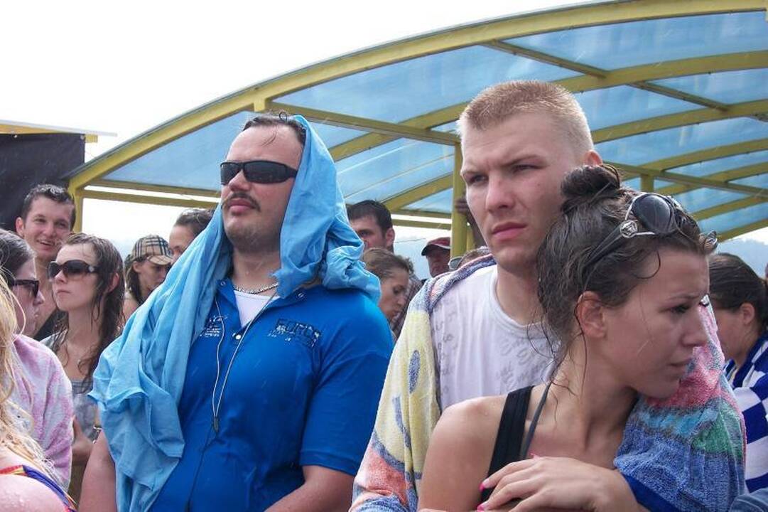 Liūtis ištuštino Smiltynės pliažą 