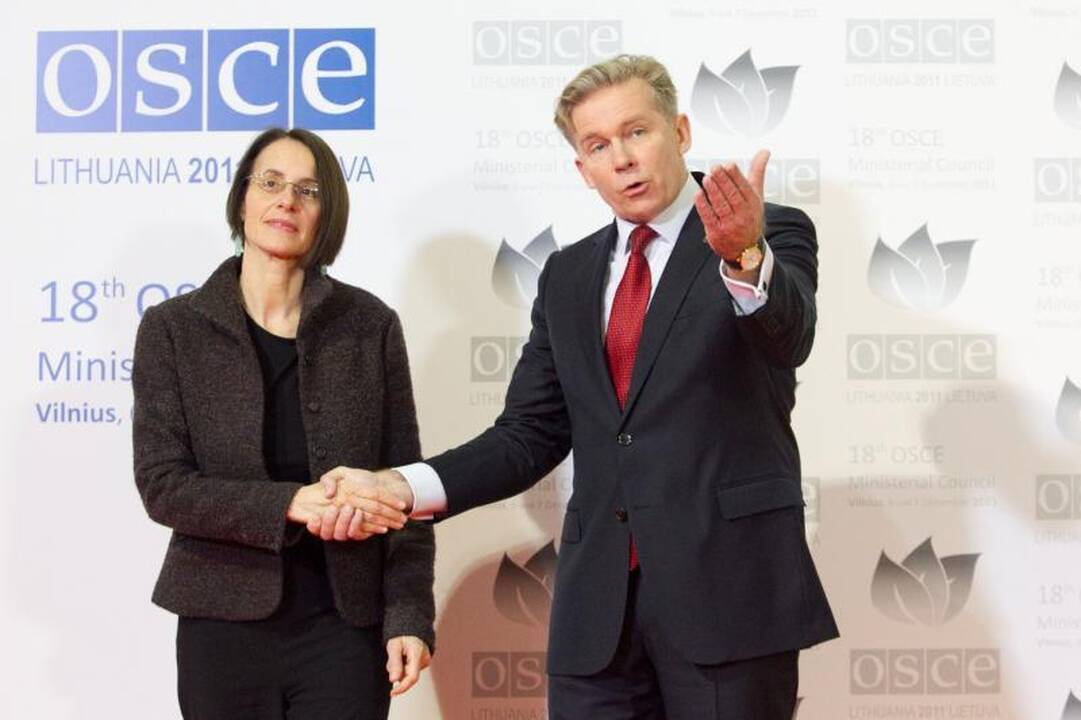 H.Clinton susirūpinusi padėtimi Baltarusijoje, Rusijoje (papildyta)