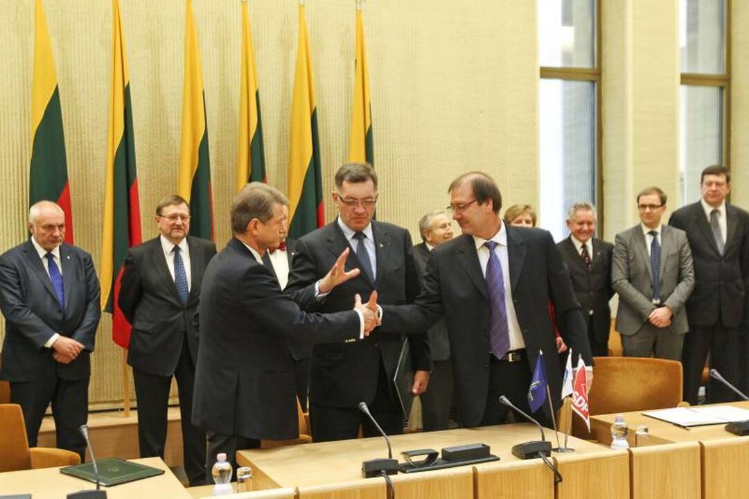 Sutarta: VRM – „tvarkiečiams“, Energetikos ministerija – „darbiečiams“