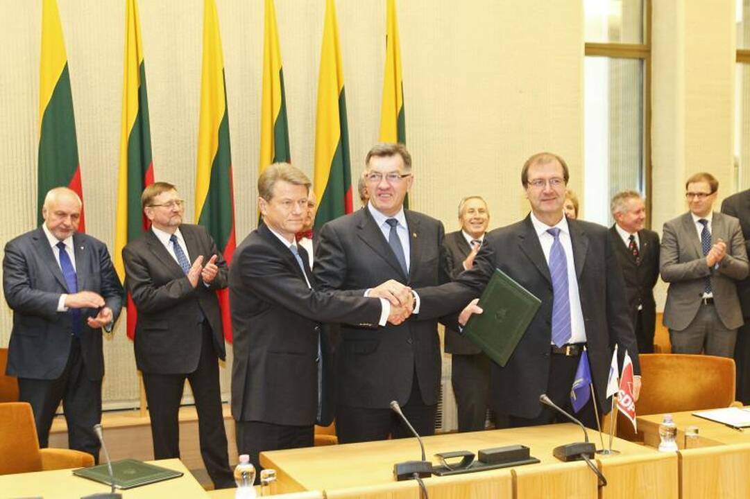 Sutarta: VRM – „tvarkiečiams“, Energetikos ministerija – „darbiečiams“